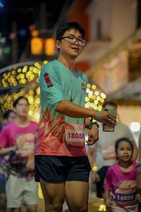 BIB: 18080, 16058
                            <button type="button" onclick="openModal(24741694)" class="btn btn-primary btn-sm float-right btn-popup" data-toggle="modal" data-target=".modal-high-quality">
                        <i class="fas fa-shopping-cart"></i> Add to Cart
                    </button>
                                            <button type="button" onclick="isThisMe(24741694, true)" class="btn btn-success btn-sm float-right btn-popup btn-isme hidden" data-toggle="tooltip" data-placement="bottom" title="นี่คือรูปของคุณใช่ไหม คลิกที่นี่เพื่อเอาเข้าอัลบั้ม">
                        <i class="fas fa-plus"></i> Add to album
                    </button>
                    <button type="button" onclick="isThisMe(24741694, false)" class="btn btn-warning btn-sm float-right btn-popup btn-isnotme hidden">
                        <i class="fas fa-ban"></i> Remove from album
                    </button>